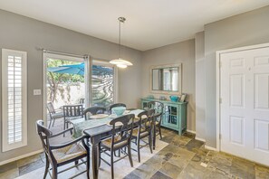 Interior - Hike & Golf! Townhouse w/ Resort Perks in PHX (Phoenix)