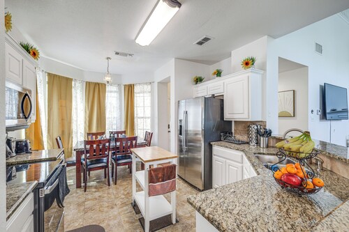 3 Mi to Dfw: Pet-friendly Euless Home
