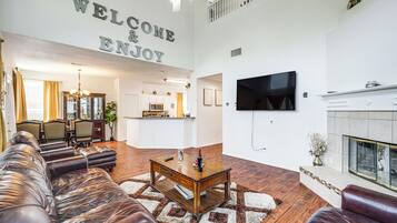 House (3 Bedrooms) | Front of property