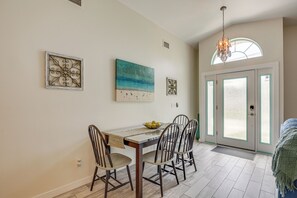 Casa (3 Bedrooms) | Interior