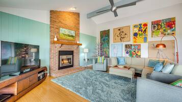 House (4 Bedrooms) | Interior