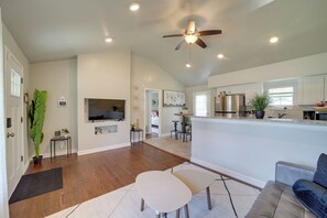 House (2 Bedrooms) | Interior - 1 Mi to Tulsa Arts District: Home w/ Yard! (Tulsa)