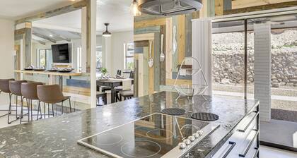 El Paso Oasis Near Franklin Mountains State Park