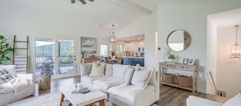 < 1 Mi to Lake Chatuge: Home w/ Mtn & Water Views!