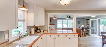 Dock + Lakeside Lawn: Family Home Near Bear Dunes