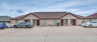 Near Utrgv & State Park: Cozy Mission Unit