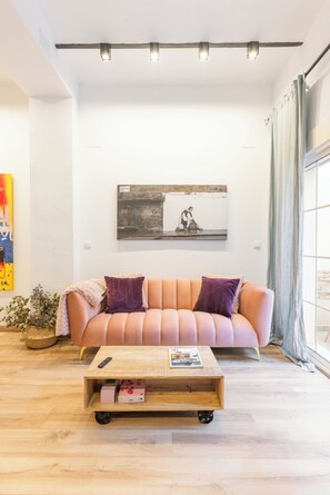 تلفزيون ذكي