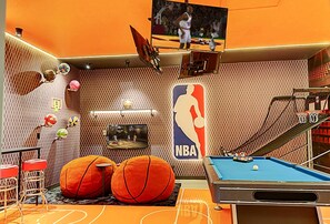 House | 5 bedrooms, Internet