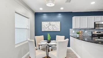 Apartamento | 2 quartos, acesso à internet de alta velocidade