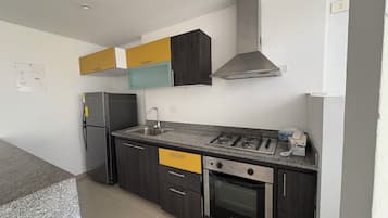 Microwave, oven, dishwasher