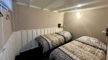 Rumah | 2 kamar tidur dan seprai linen