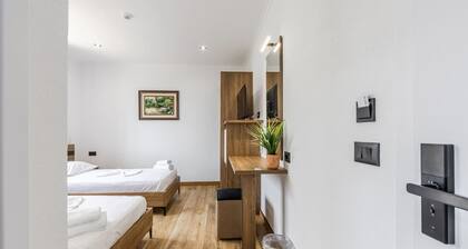 Bliss Double Room in Gjirokast r