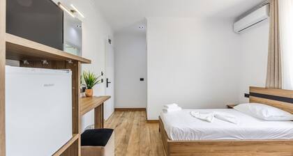 Bliss Double Room in Gjirokast r