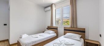 Bliss Double Room in Gjirokast r