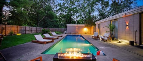 House, 3 Bedrooms | Pool | Outdoor pool, a heated pool