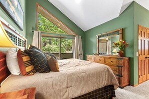 3 bedrooms, internet, bed sheets