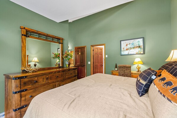 3 bedrooms, internet, bed sheets