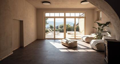 Essa Suites - ein Sehnsuchtsort. Luxuriöses Appartement mit privater Terrasse.