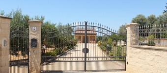 RIVER VIEW CHARMING VILLA IN AMAZING ALGHERO WITH AC