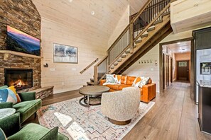 Televisie en een open haard