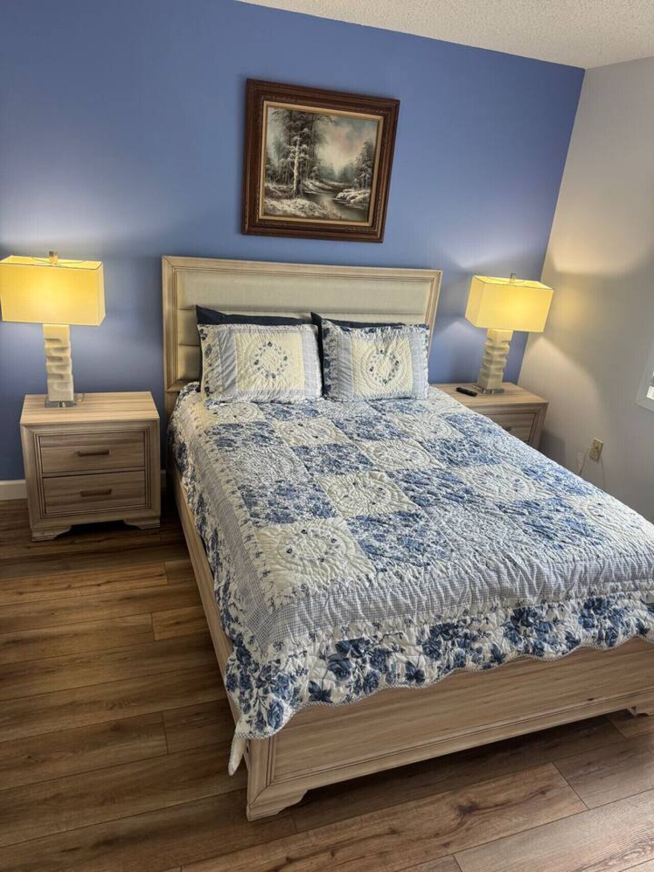 2 chambres, bureau, fer et planche à repasser, Wi-Fi gratuit