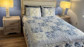 2 chambres, bureau, fer et planche à repasser, Wi-Fi gratuit