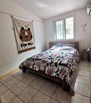 3 bedrooms, free WiFi, bed sheets