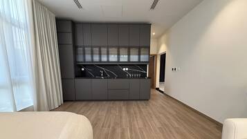 5 Schlafzimmer, Bügeleisen/Bügelbrett, WLAN, Bettwäsche