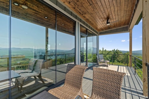 Cabin with Views, Views, Views