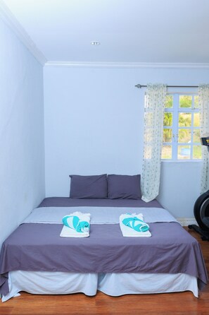 4 室のベッドルーム、アイロン / アイロン台、WiFi、ベッドシーツ