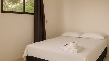 Phòng đơn phong cách cổ điển | Màn/rèm cản sáng, phòng cách âm, bàn ủi/dụng cụ ủi quần áo