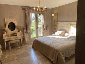 2 bedrooms, iron/ironing board, WiFi, bed sheets - Sheepfold-type house (Oletta)