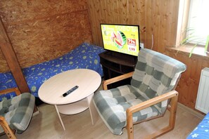 Free WiFi, bed sheets