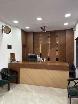 Lobby - Hotel Shri Radha Sneh Mathura (Mathura)