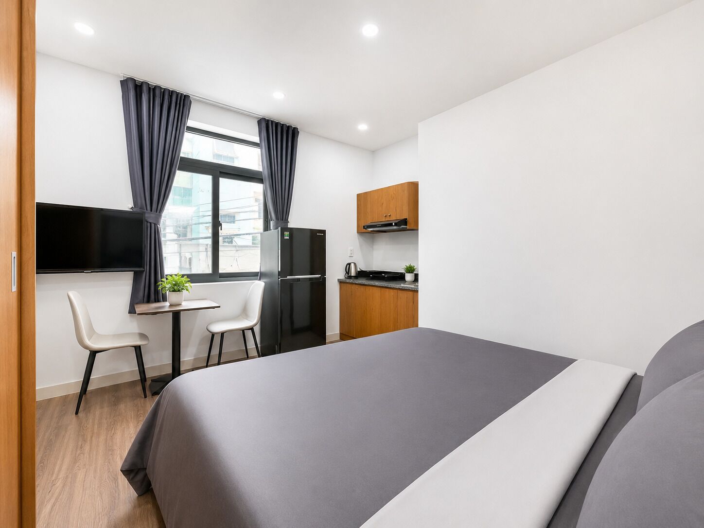 Habitación doble estándar | Escritorio, cortinas blackout, insonorización y wifi gratis 