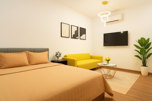 Rom – executive | Skrivebord, blendingsgardiner, lydisolert og wi-fi (inkludert)