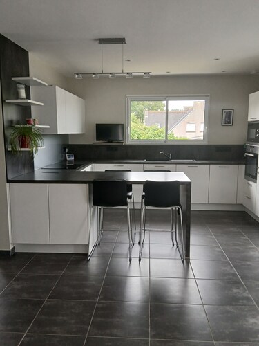 Maison récente plain-pied entre mer et campagne à l'entrée Presqu'île de Crozon