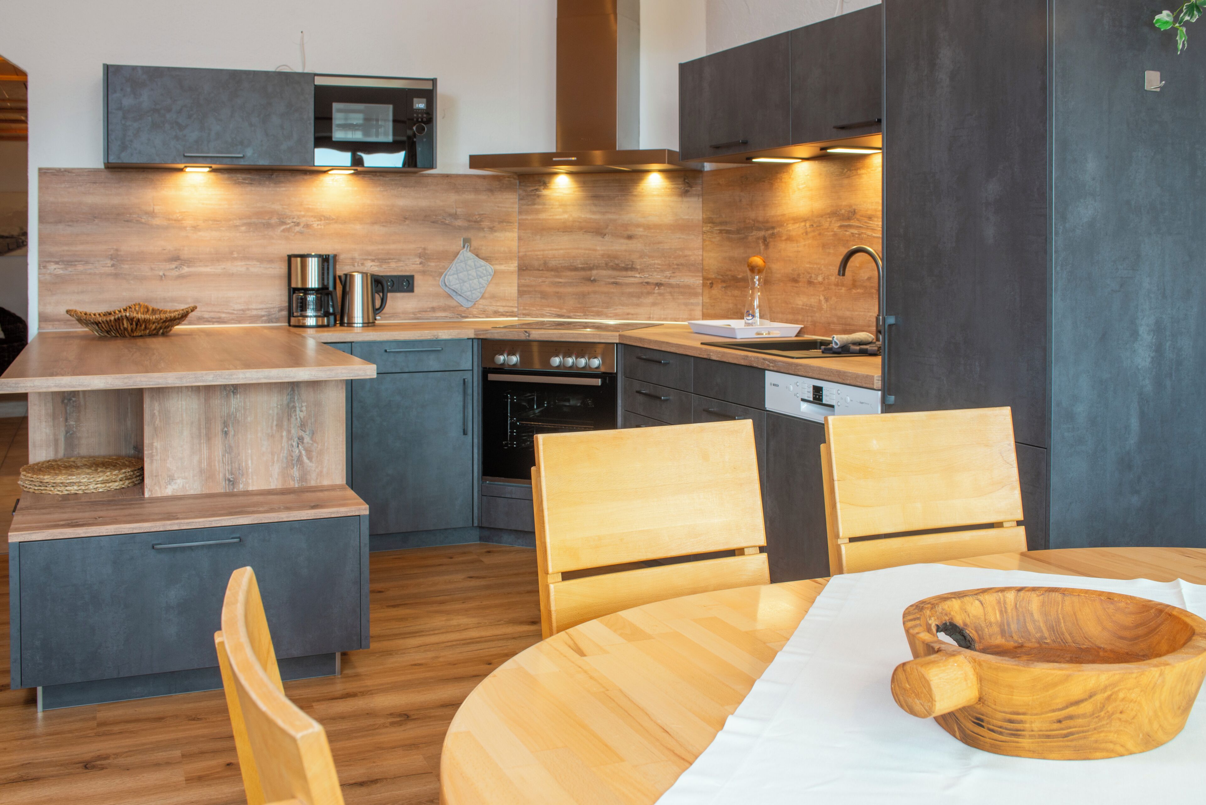 公寓, 2 間臥室, 花園景觀 | 低過敏寢具、客房內保險箱、遮光布/窗簾、熨斗/熨衣板