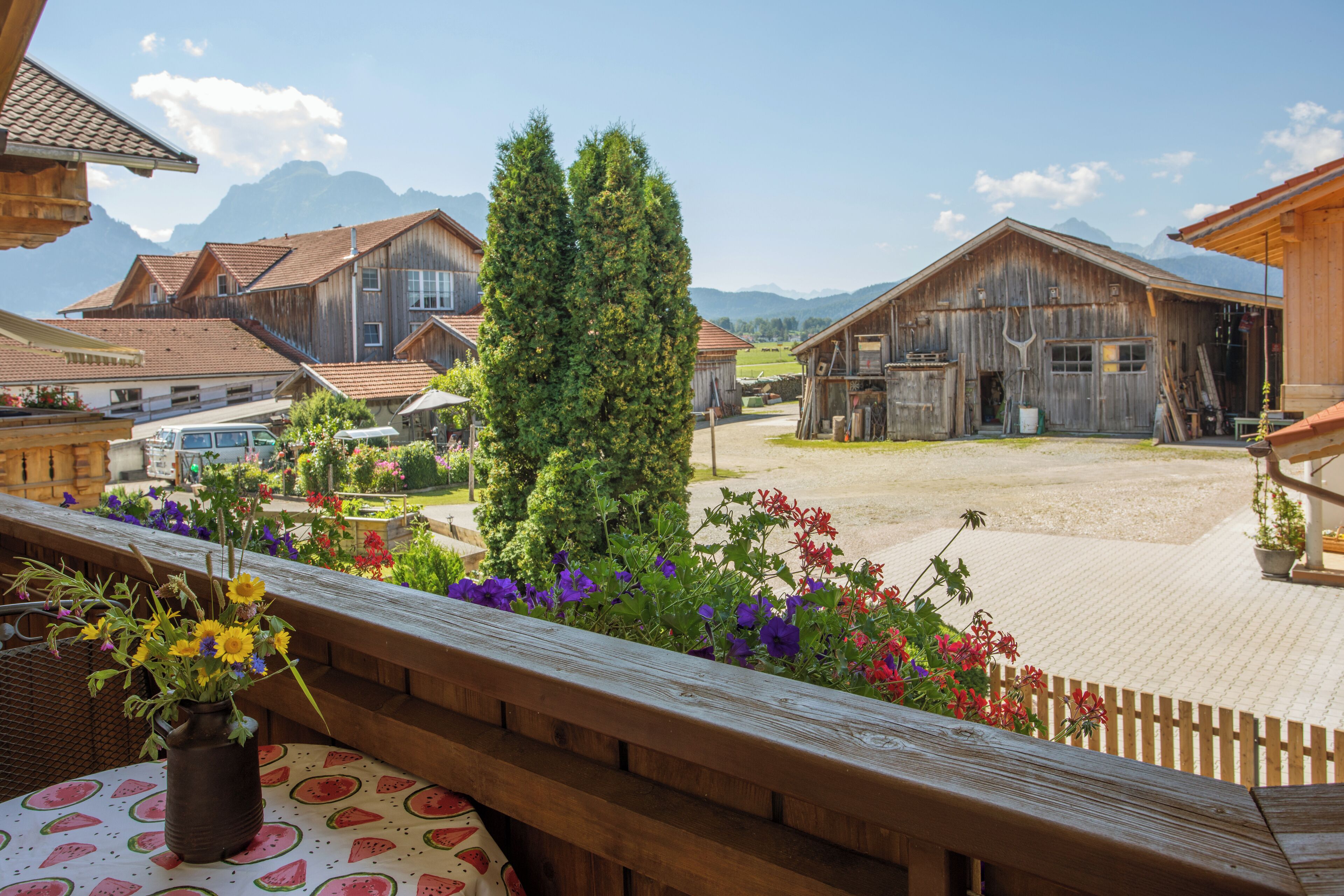 Apartamento, 2 quartos, vista para a montanha | Roupas de cama antialérgicas, cofres nos quartos, cortinas blackout