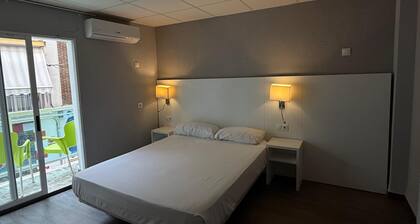 Hostal B y B Benidorm