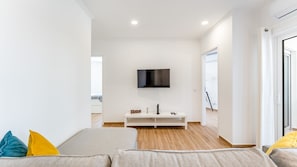 2 chambres, fer et planche à repasser, Wi-Fi gratuit, draps fournis