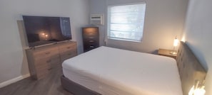 1 chambre, fer et planche à repasser, Wi-Fi, draps fournis