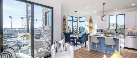 TV, fireplace, books, offices