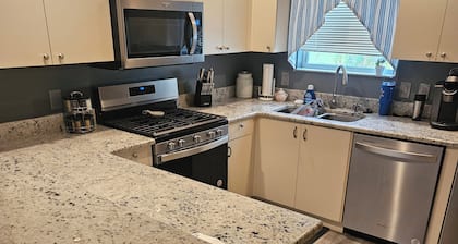 Charming 2-bedroom house in fabulous The Villages with AC