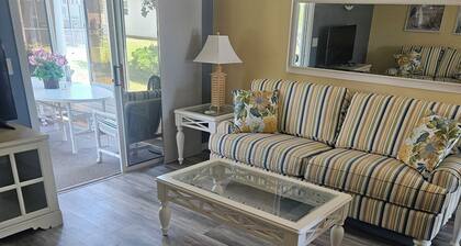 Charming 2-bedroom house in fabulous The Villages with AC