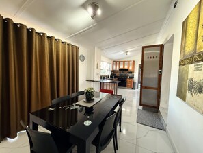 Dineren