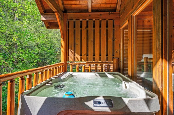 Bain à remous extérieur