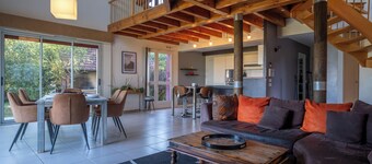 Villa 4* - 3 bedrooms - 6 pers. - Nature, comfort, garden, exceptional view at Martel