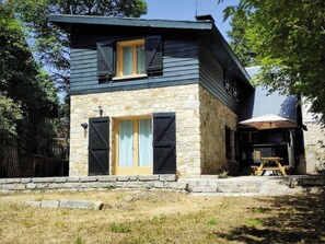 Exterior - Cosy 130m2 chalet with garden, 5 minutes from the ski slopes & hiking trails (Bolquère)