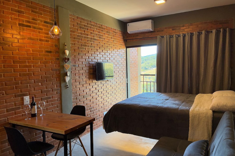 Villa da Serra Suites